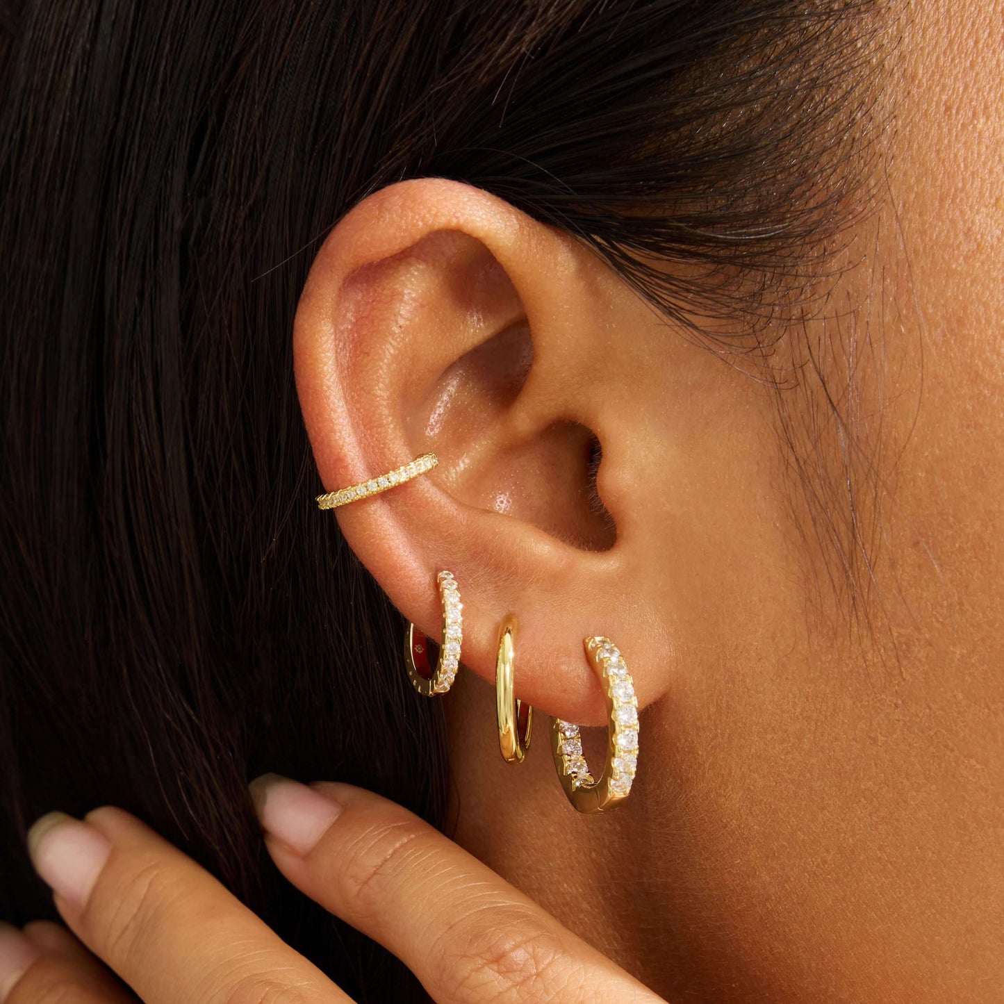 The Minimalist Gold Ear Cuff