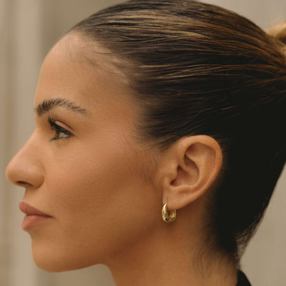 The Modern Sculptural Wavy Hoops