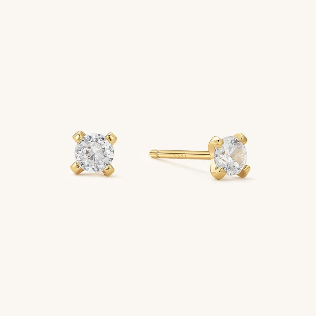 The Essential Solitaire Studs