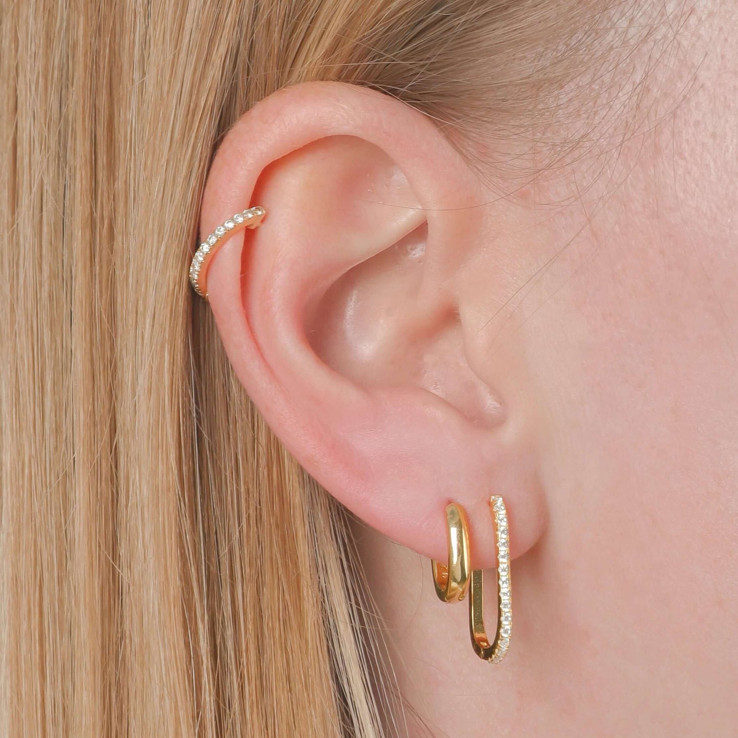 The Modern Oval Huggie Hoops