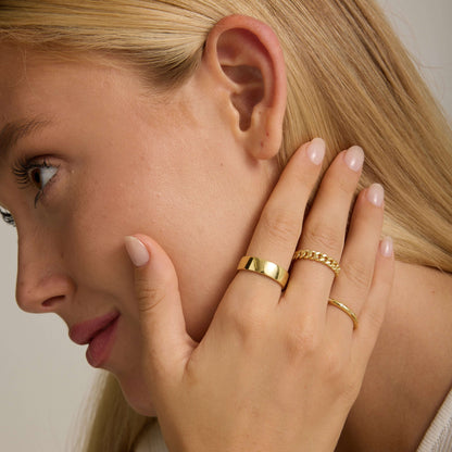 The Modern Curb Chain Ring