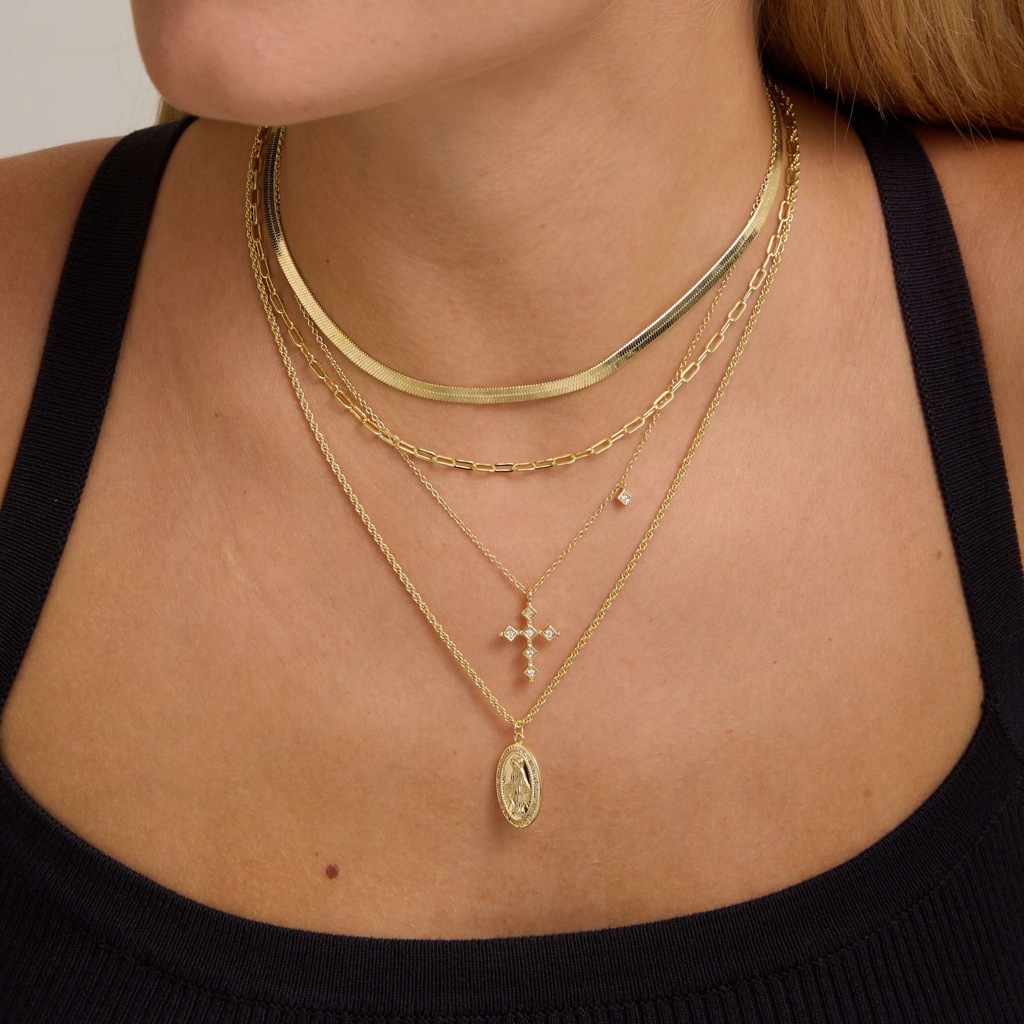 The Classic Herringbone Chain Necklace