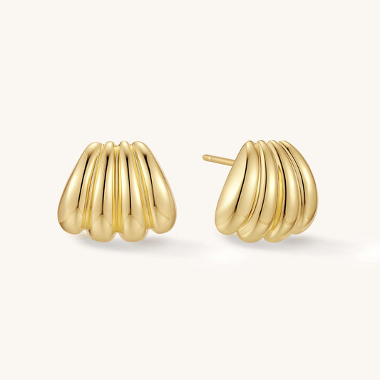 The Vintage Scallop Stud Earrings