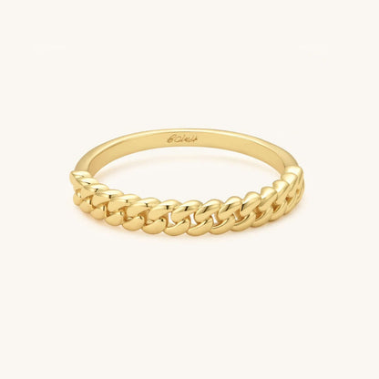 The Dainty Curb Chain Ring